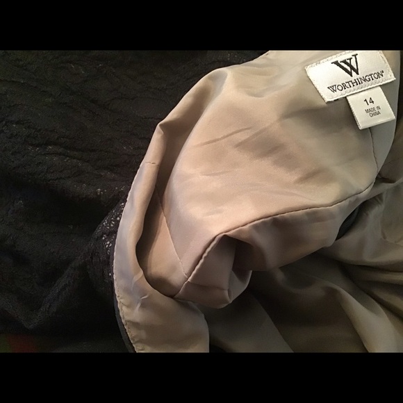 Lace Pencil Skirt - Picture 6 of 6